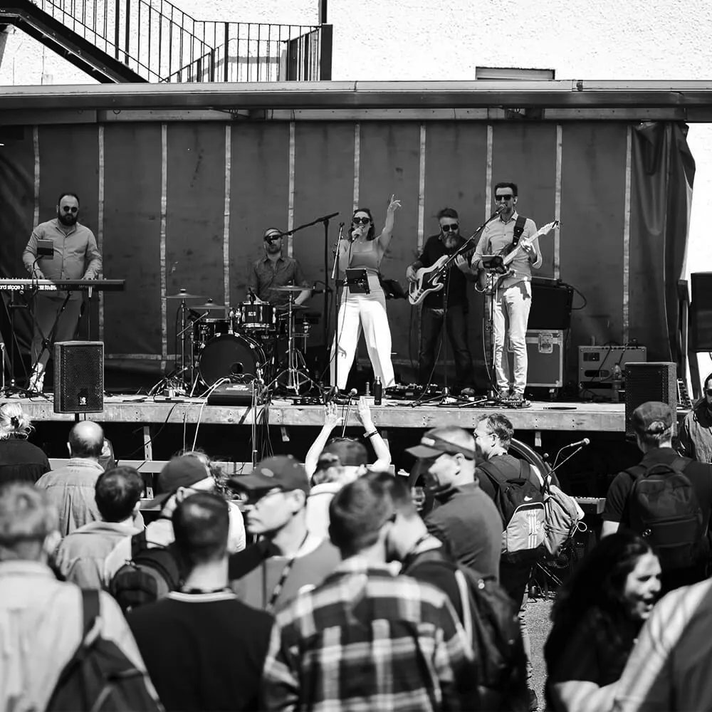 Band playing music during Feis Ile.