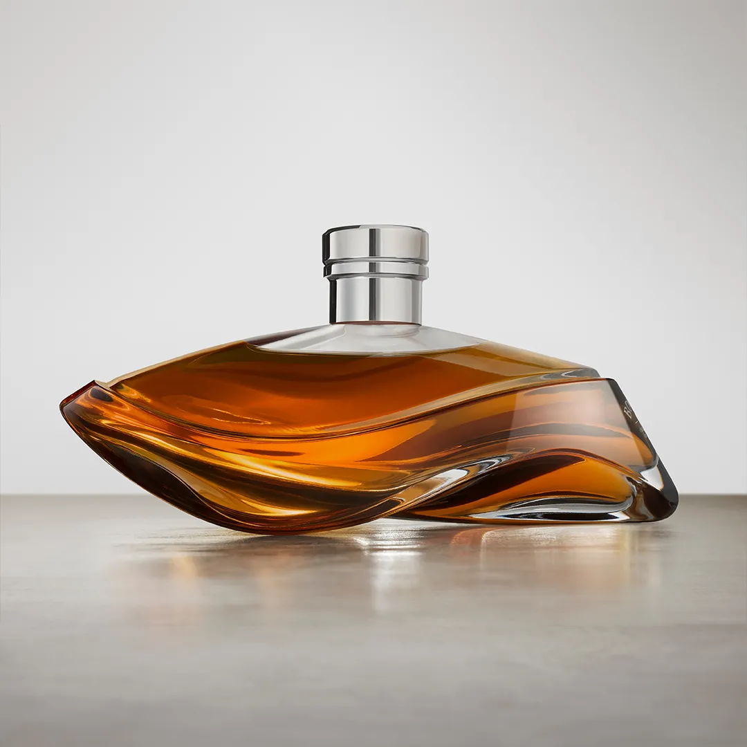 Bowmore ARC-54 Decanter with lid removed