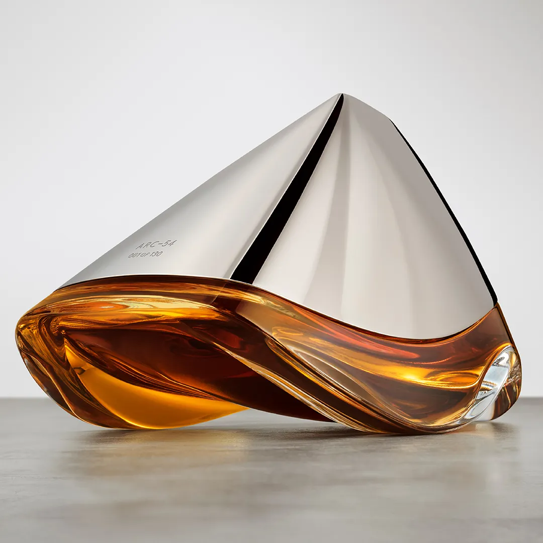 Bowmore ARC-54 Decanter from back view