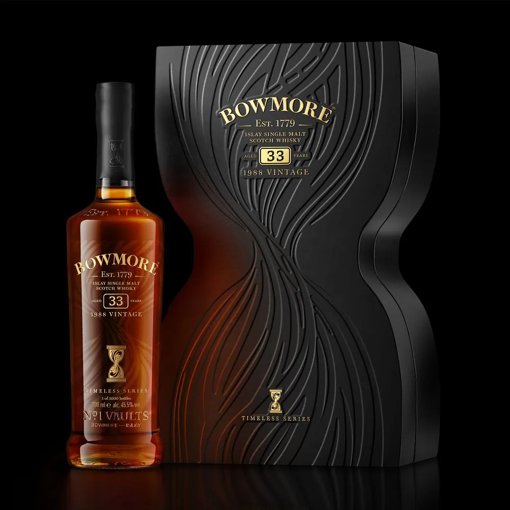 Bowmore Timeless 33 Year Old