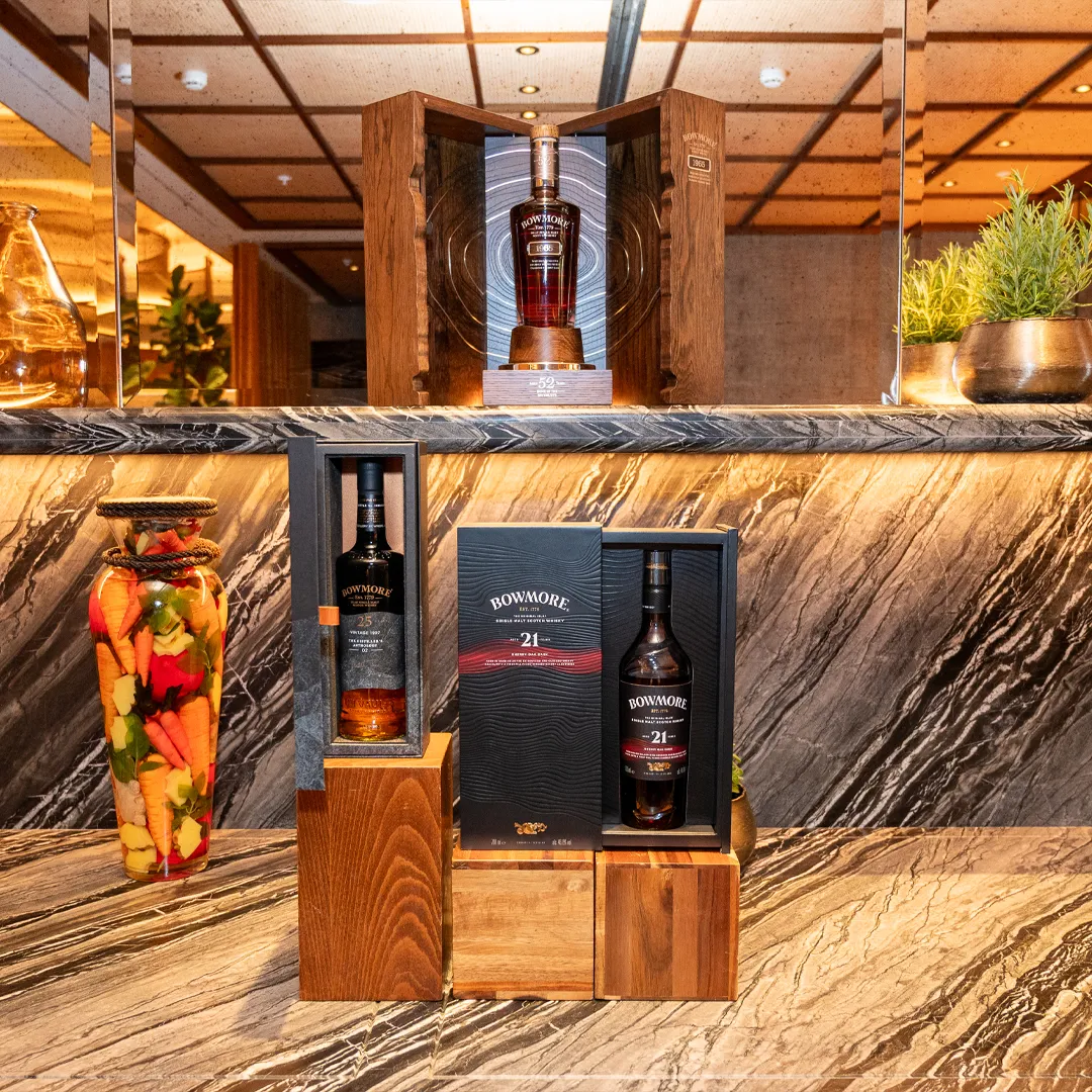 Bowmore 1965 Tasting Experience