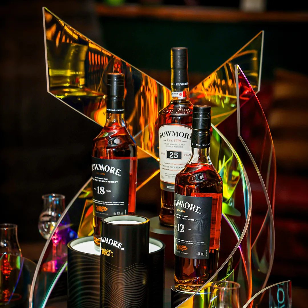 Bowmore Roadshow Display 2 Square